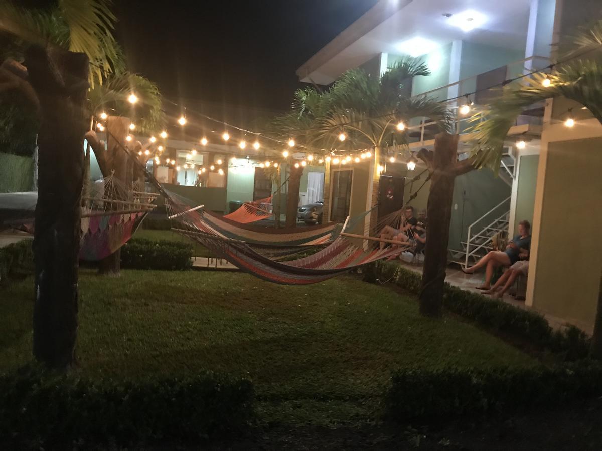 La Fortuna Backpackers Resort Eksteriør bilde