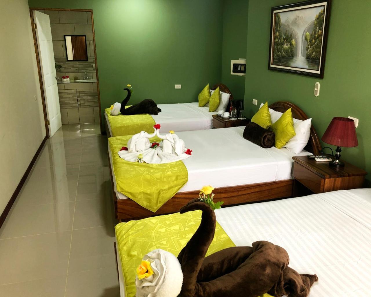 La Fortuna Backpackers Resort Eksteriør bilde