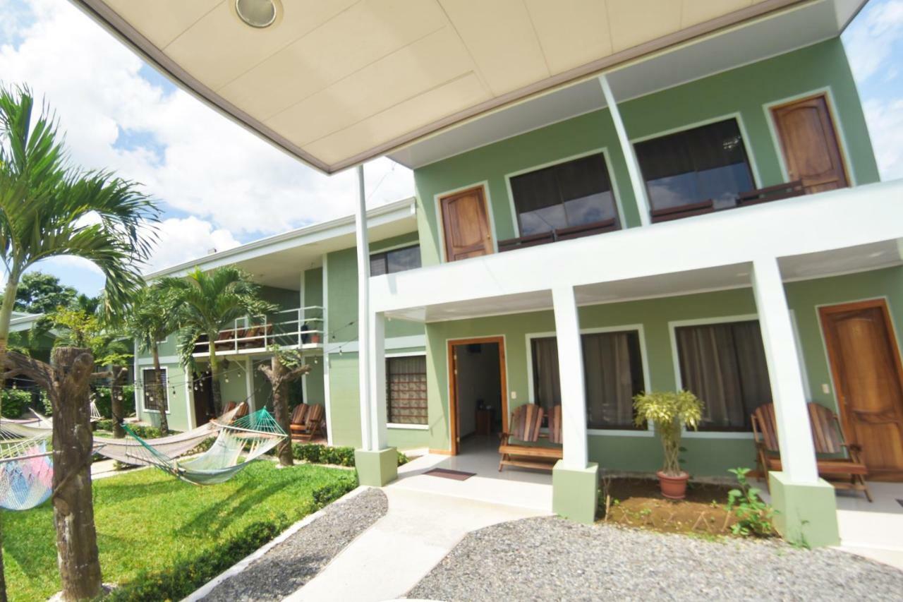 La Fortuna Backpackers Resort Eksteriør bilde